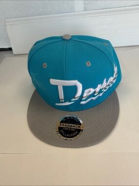 Rawlings Detroit Script Snapback Cap - Teal and Gray